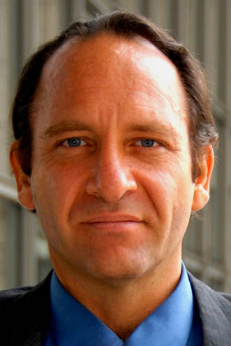 外国人ナレーター・声優 チャールズ・グラバーの写真